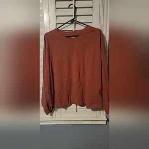 NWOT ON sweatshirt